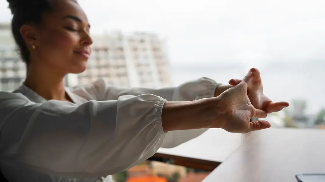 saude-emocional-no-trabalho 2025 600